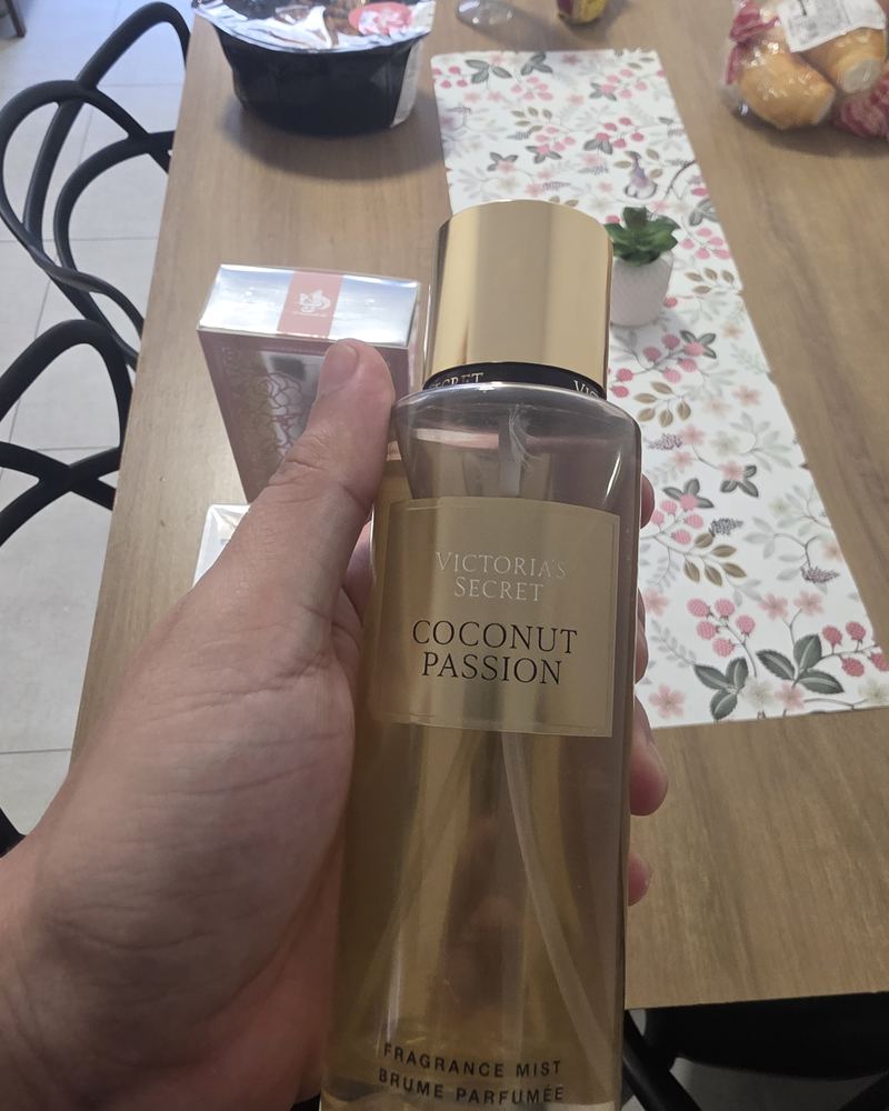 Coconut Passion, frasco do body mist