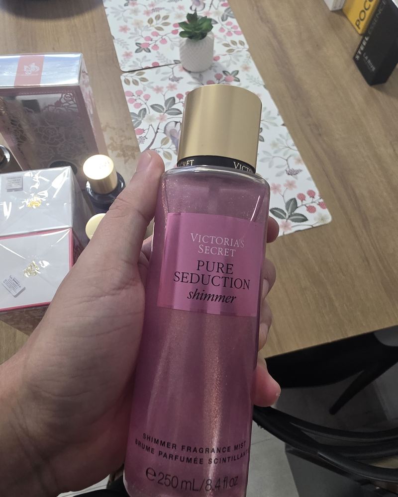 Pure Seduction Shimmer, frasco do body mist
